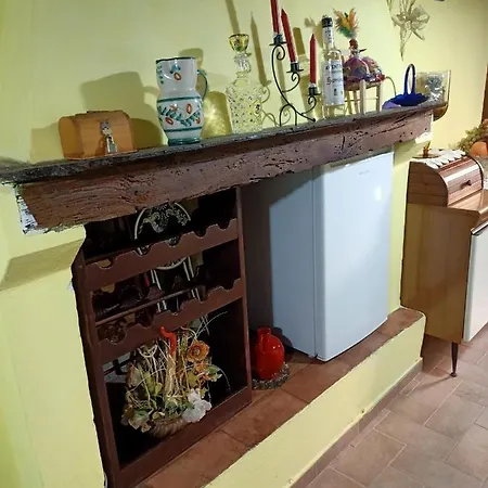 דירה La Fontanella קסטנייטו קרדוצ'י